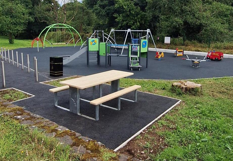 Brookeborough Rd, Tempo