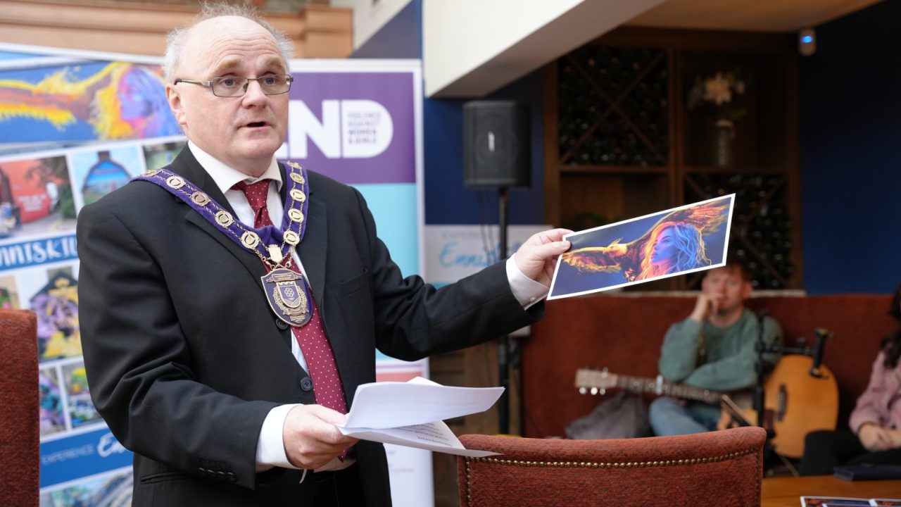 Mural Rise   Launch (6)