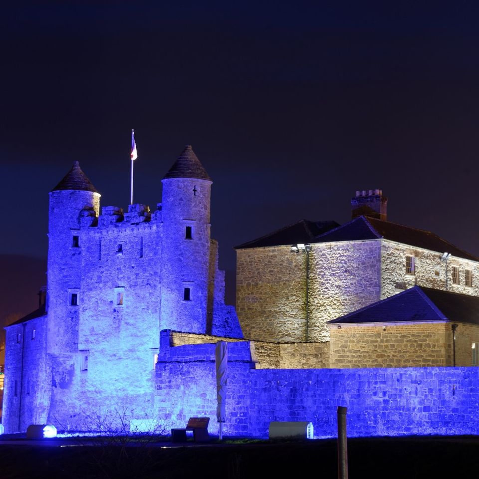 Enniskillen Castle blue 1